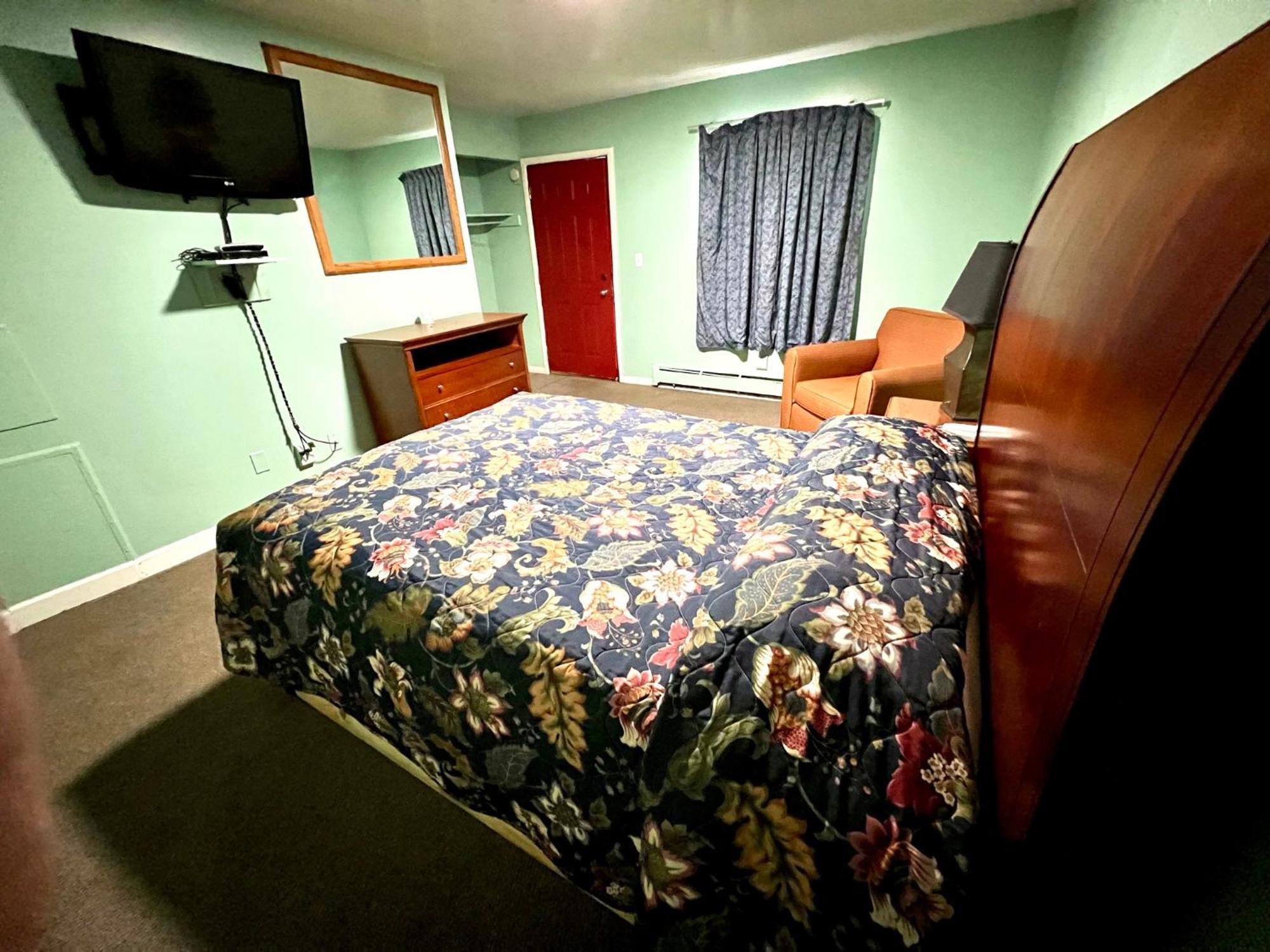 Your Motel Ypsilanti Esterno foto